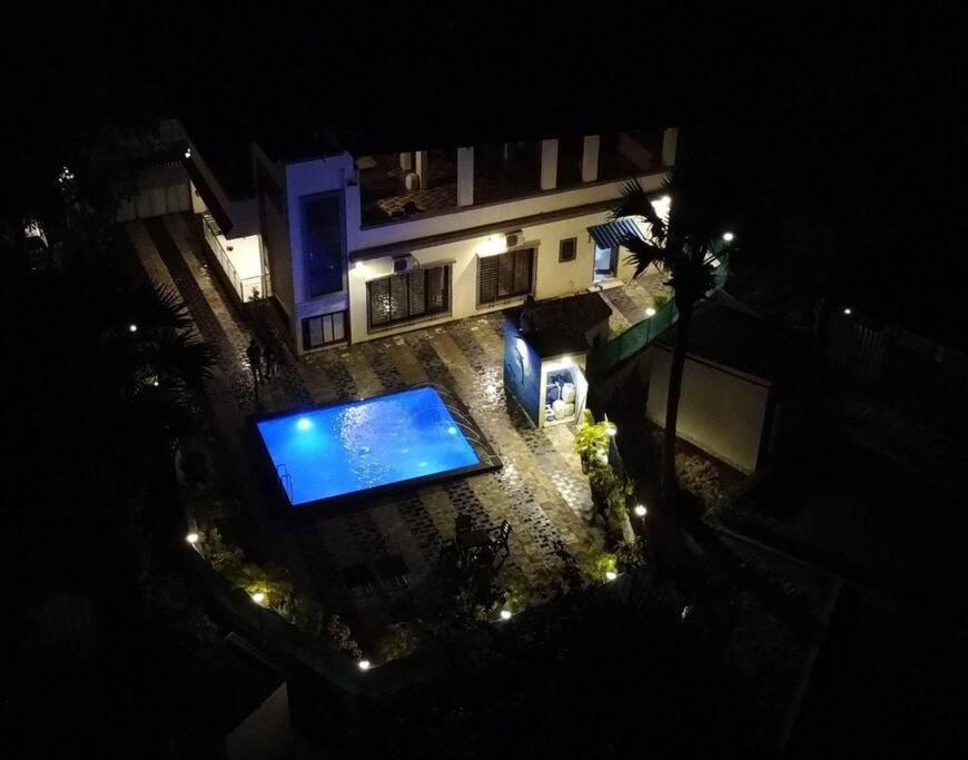 Stayhaven Aqua With Pvt Theatre & Pool 뭄바이 외부 사진