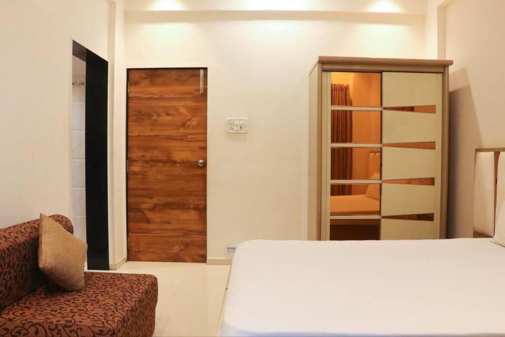 Stayhaven Aqua With Pvt Theatre & Pool 뭄바이 외부 사진