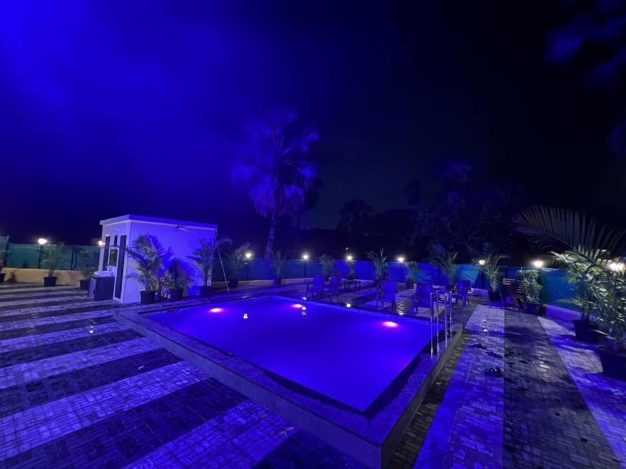 Stayhaven Aqua With Pvt Theatre & Pool 뭄바이 외부 사진